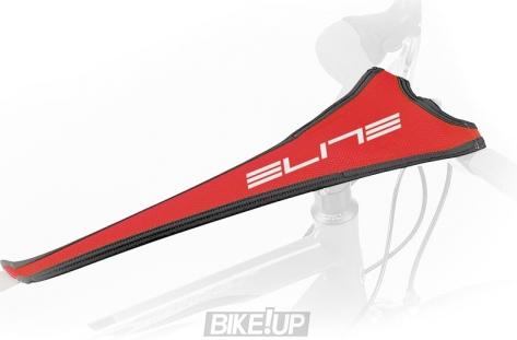 Protecting a bicycle Elite PROTEC red