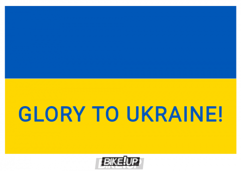 Post card "GLORY TO UKRAINE" for supporting the Ukrainian people